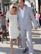 pamela-anderson-dress2