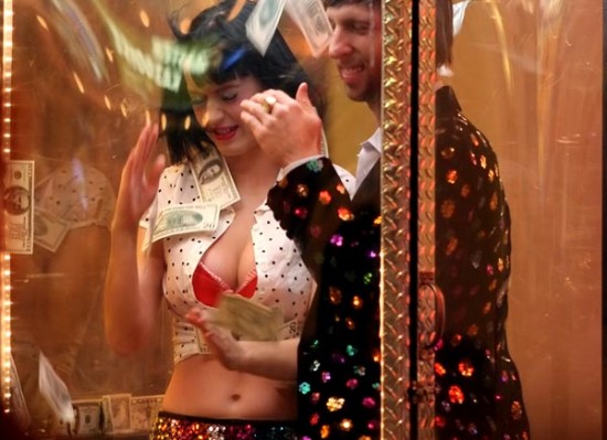 Katy Perry boobs