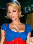 paris-hilton-magical-boobs