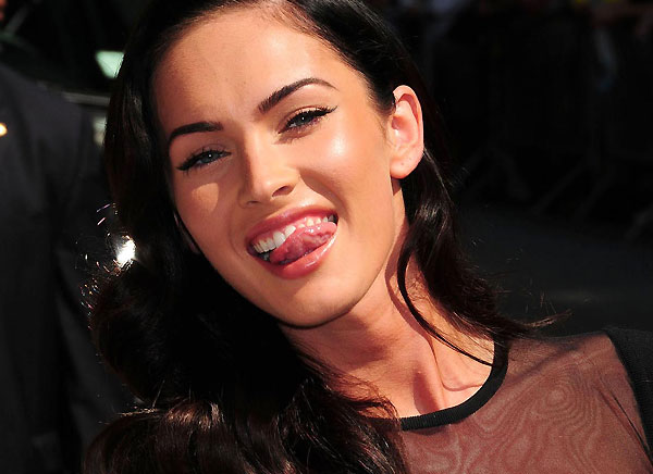 Megan Fox gets oral