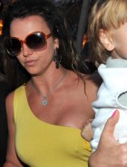 Britney Spears big boobs Britney Spears big boobs