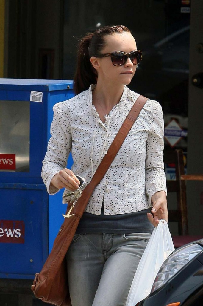 Christina Ricci jeans
