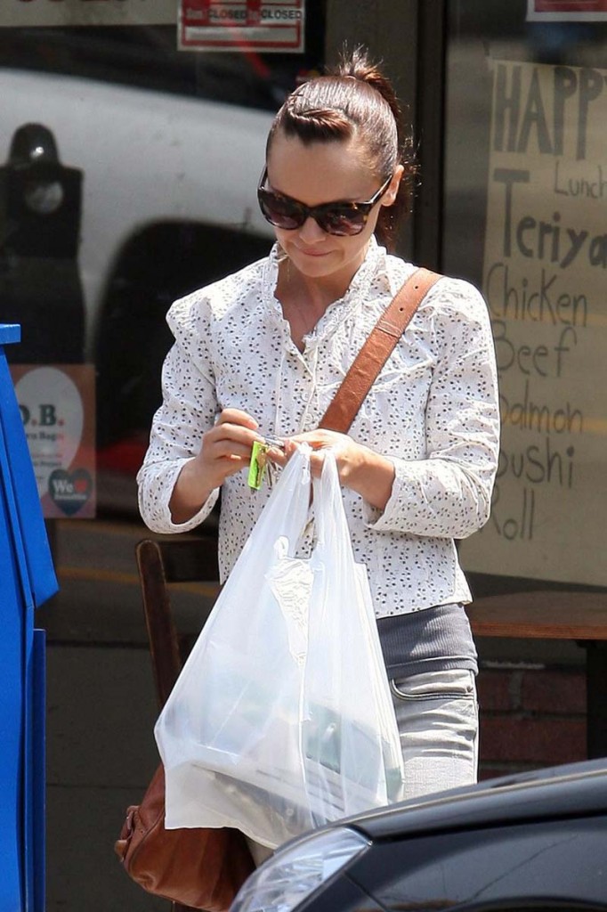 Christina Ricci paparazzi Christina Ricci paparazzi