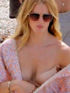 Doutzen Kroes exposed bra Doutzen Kroes exposed bra