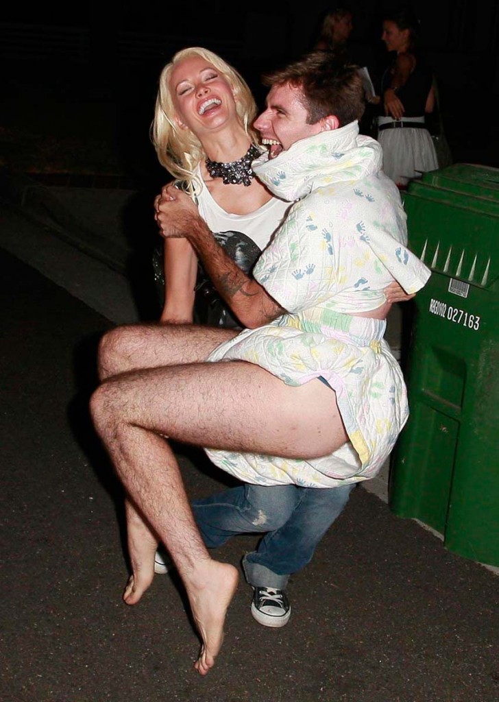 Holly Madison hot Holly Madison hot