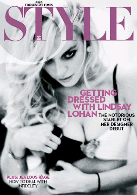 Lindsay Lohan topless Lindsay Lohan topless