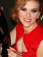 Scarlett Johansson hot