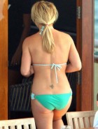 britney-spears-bikini-2