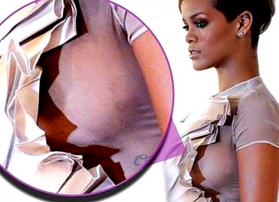 Rihanna nipple slip Rihanna loves showing off her tits It's true