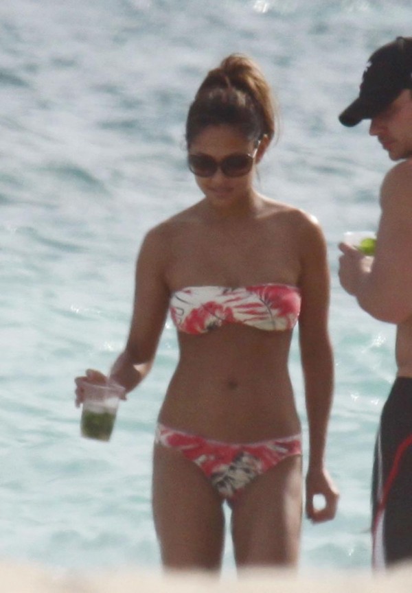 Vanessa Minnillo bikini Vanessa Minnillo bikini