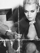 Lindsay Lohan topless
