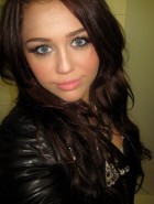 Miley Cyrus hot Miley Cyrus hot