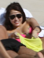 Miley Cyrus nipple slip