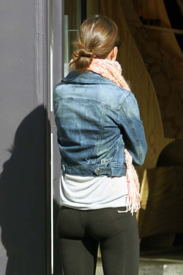 Olivia Wilde booty