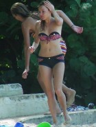 Sienna Miller bikini2