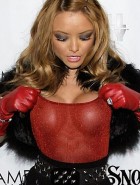 Tila Tequila nip slip