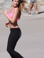 Doutzen Kroes hot