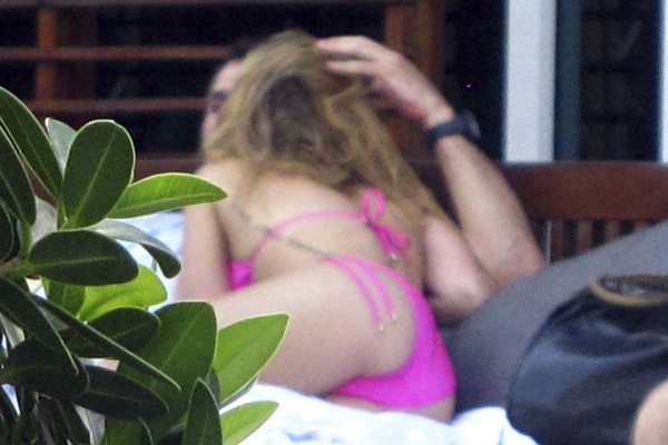 Hayden Panettiere pink bikini Hayden Panettiere pink bikini