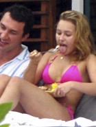 Hayden Panettiere pink bikini Hayden Panettiere pink bikini
