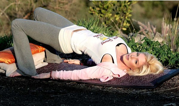 Heidi Montag cleavage Heidi Montag cleavage