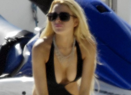 Lindsay Lohan black bikini Lindsay Lohan black bikini