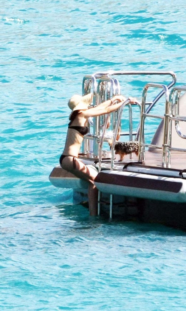 Miranda Kerr bikini