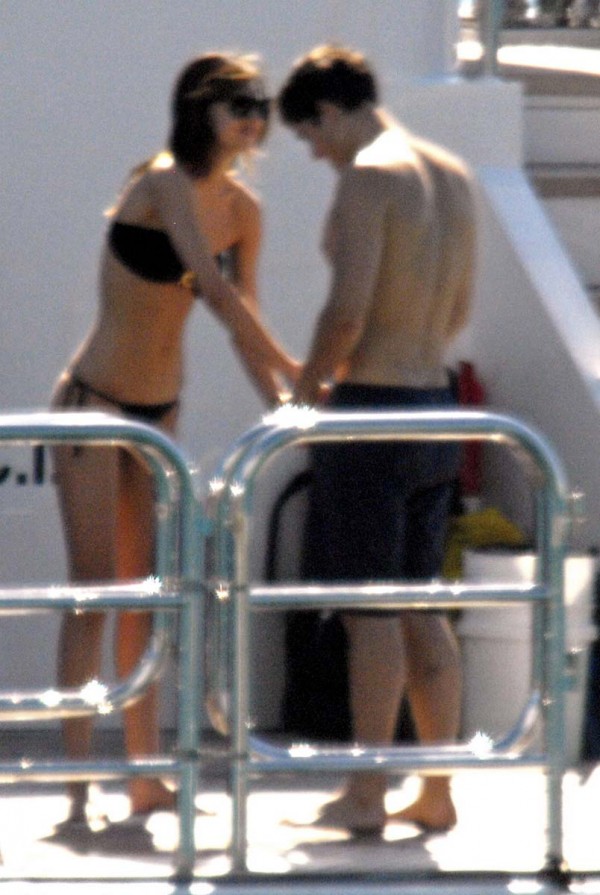 Miranda Kerr bikini Miranda Kerr bikini
