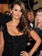 Penelope Cruz cleavage