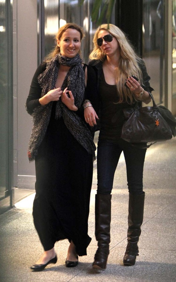Anna Kournikova jeans