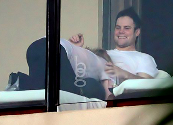 tiny lil twat abused pics hillary duff blowjob