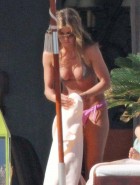 Jennifer Aniston bikini Jennifer Aniston bikini
