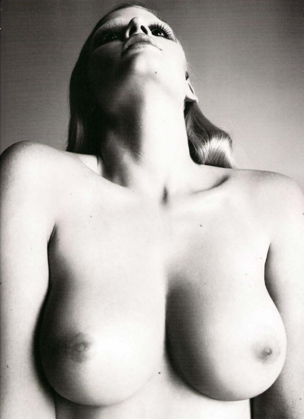 Lara Stone nude