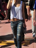 Marisa Miller sideboob Marisa Miller sideboob