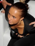 Hayden Panettiere downblouse