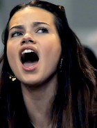 Adriana Lima sexy face