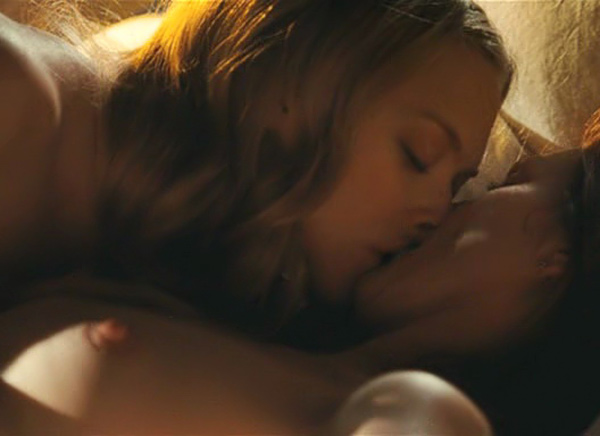 Celebs Lesbian Scenes 25