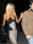 Paris Hilton boobs