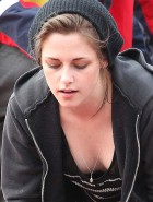 Kristen Stewart cleavage