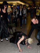 Lady Gaga falls
