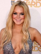 Lindsay Lohan boobs