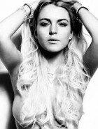 Lindsay Lohan topless