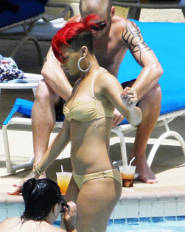 Rihanna hot body