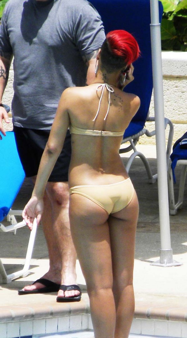 Rihanna amazing