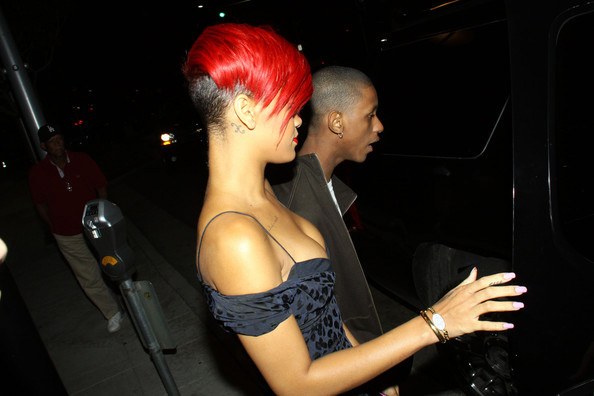 Rihanna public Rihanna public