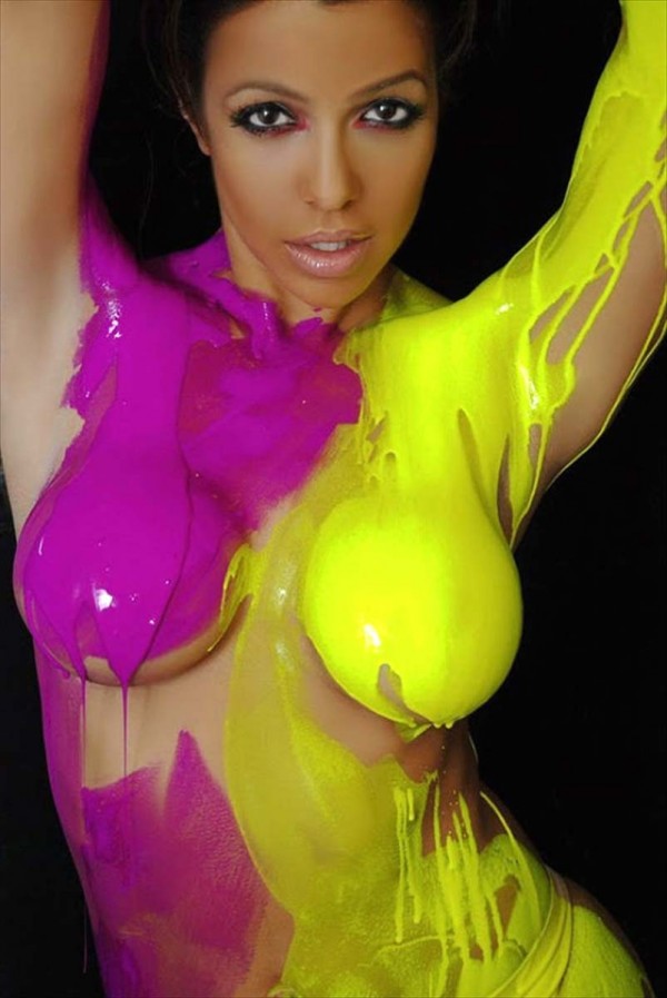 Vida Guerra nude bodypaint Vida Guerra nude bodypaint