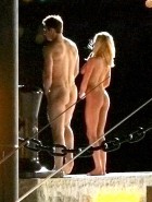 Anna Faris nude