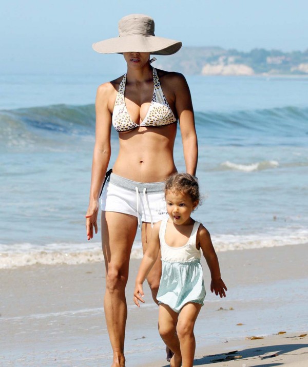 Halle Berry hot