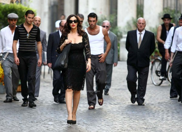 Monica Bellucci legs Monica Bellucci legs