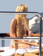Paris Hilton nipples