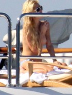 Paris Hilton topless